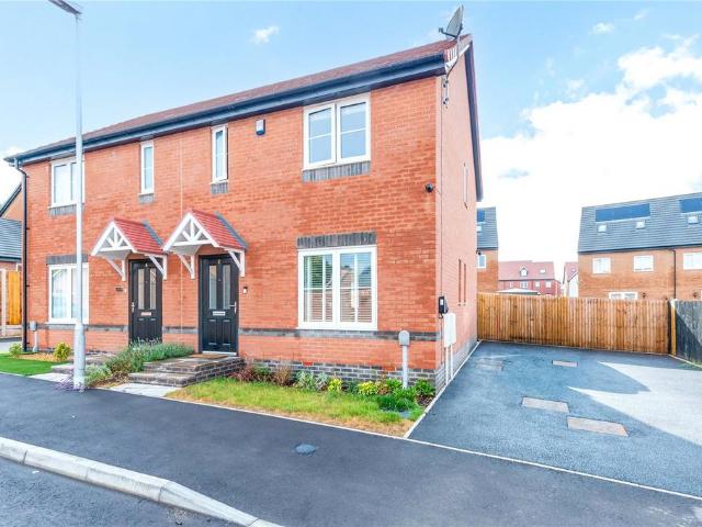 3 bedroom semi detached house for sale
