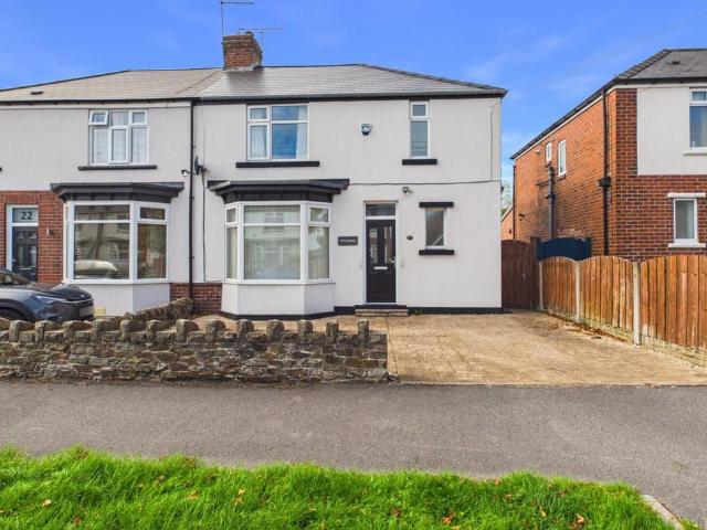 3 bedroom semi detached house for sale