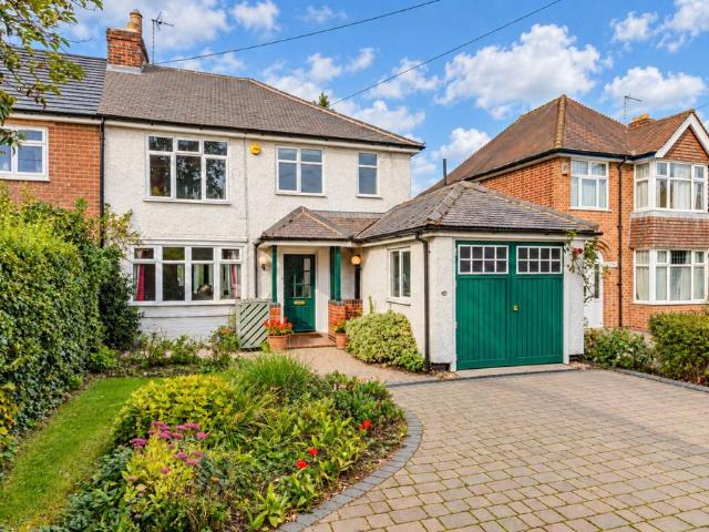 3 bedroom semi detached house for sale