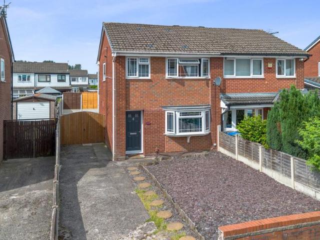 3 bedroom semi detached house for sale