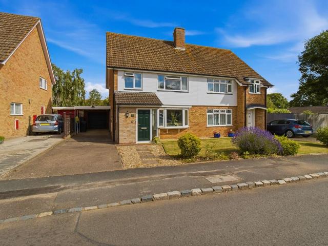 3 bedroom semi detached house for sale
