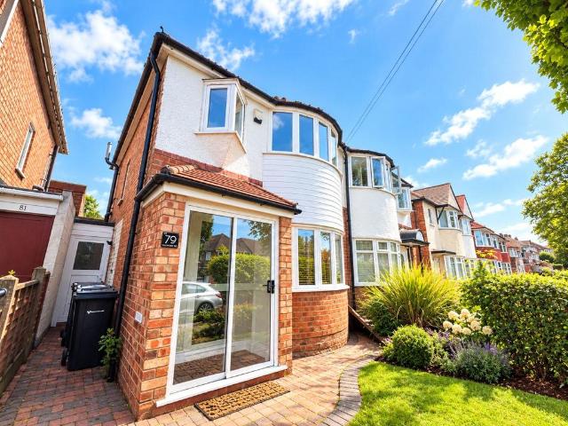 3 bedroom semi detached house for sale