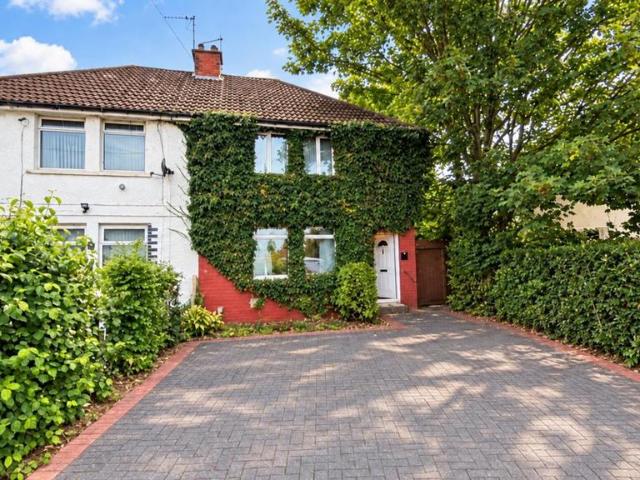 3 bedroom semi detached house for sale