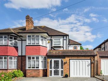 House for sale in Old Malden - Garden, Parking