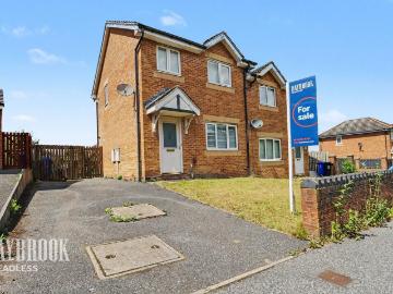 3 bedroom semi detached house for sale
