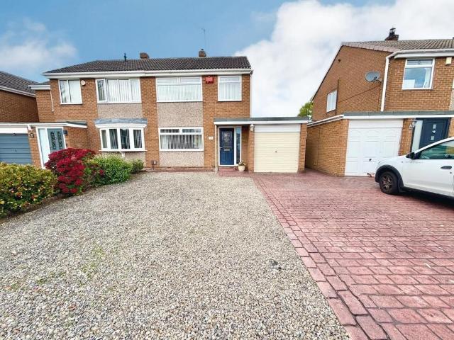 3 bedroom semi detached house for sale