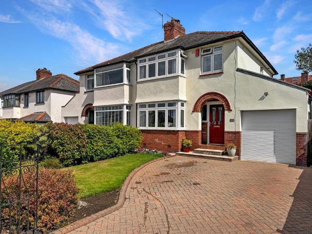 3 bedroom semi detached house for sale