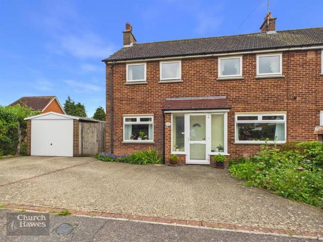 3 bedroom semi detached house for sale