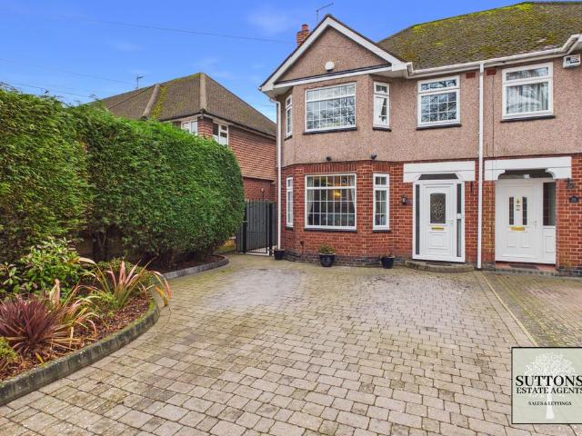 3 bedroom semi detached house for sale