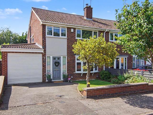 3 bedroom semi detached house for sale