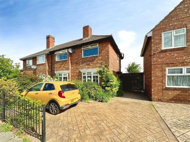 3 bedroom semi detached house for sale