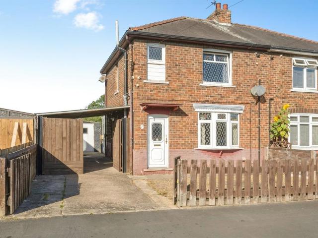 3 bedroom semi detached house for sale