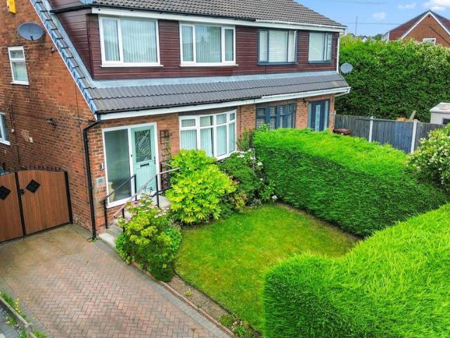 3 bedroom semi detached house for sale