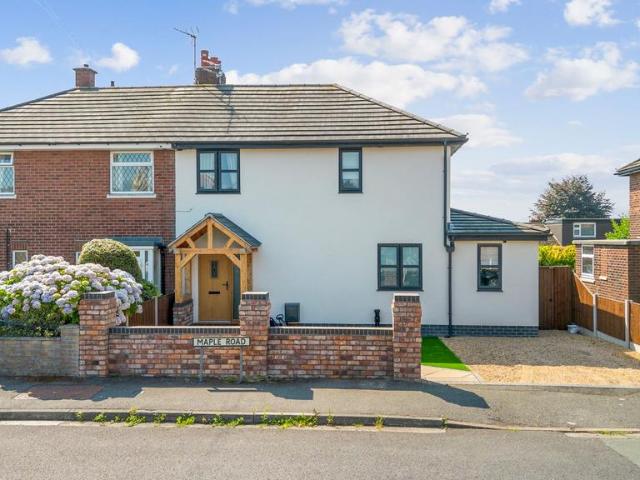 3 bedroom semi detached house for sale