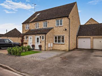 Cotswold, Gloucestershire county, Southdowns