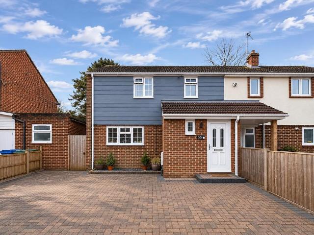 2 bedroom semi detached house for sale