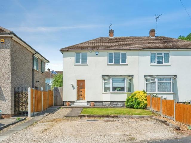 3 bedroom semi detached house for sale