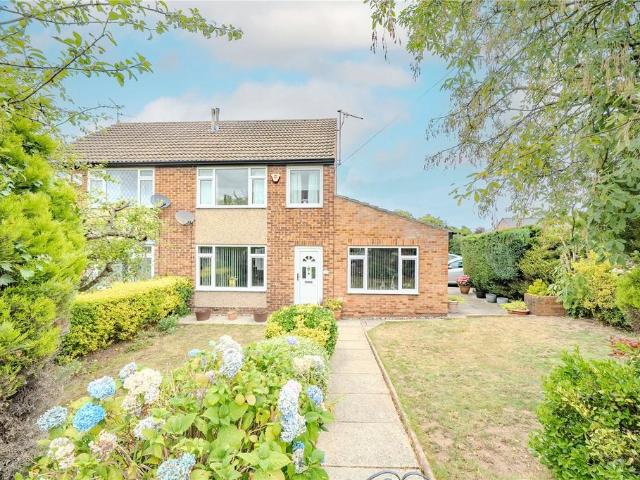 3 bedroom semi detached house for sale