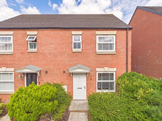 3 bedroom semi detached house for sale