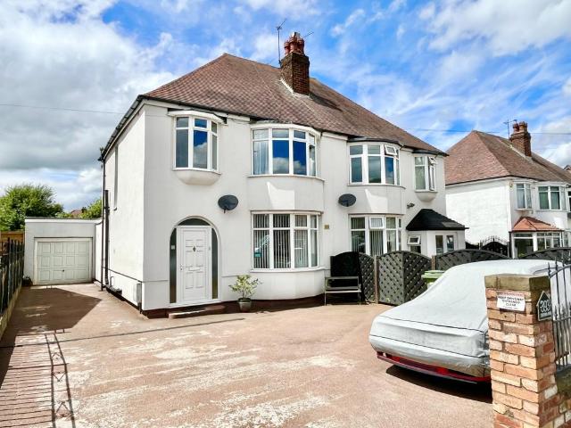 3 bedroom semi detached house for sale