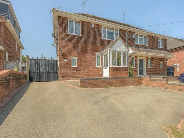 3 bedroom semi detached house for sale