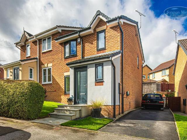 3 bedroom semi detached house for sale