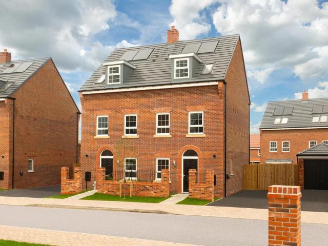 3 bedroom semi detached house for sale