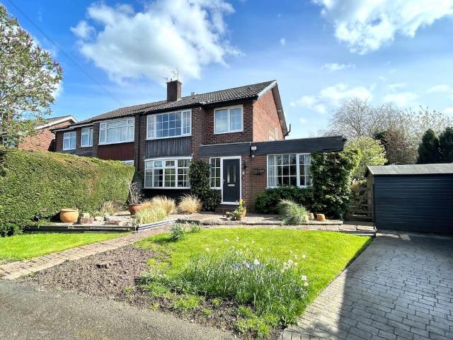 3 bedroom semi detached house for sale