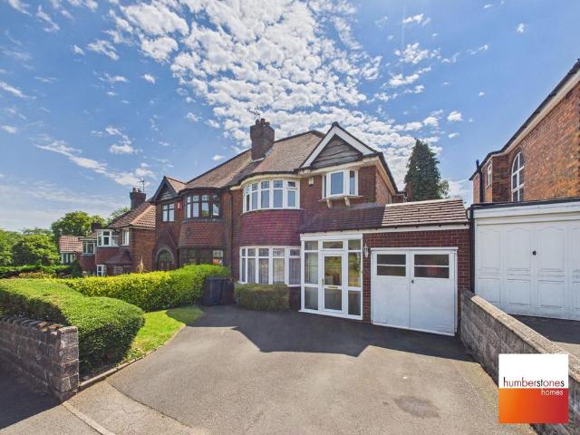 3 bedroom semi detached house for sale