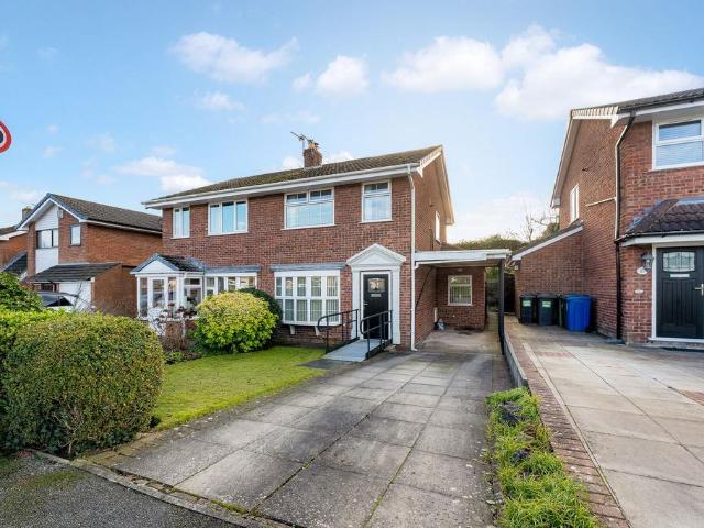 3 bedroom semi detached house for sale