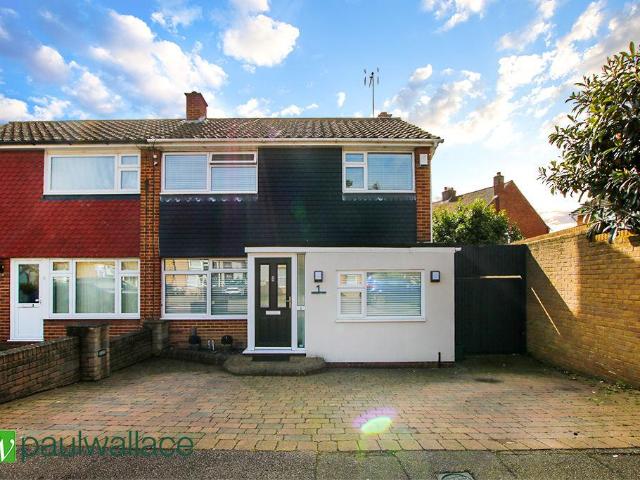 3 bedroom semi detached house for sale