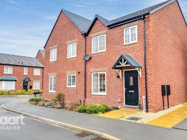 3 bedroom semi detached house for sale