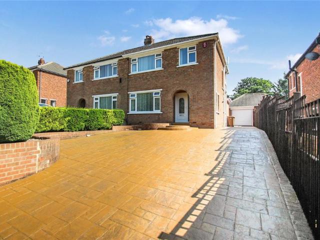 3 bedroom semi detached house for sale
