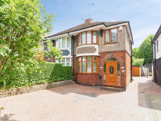 3 bedroom semi detached house for sale