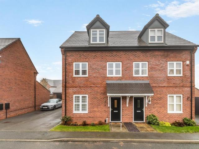 3 bedroom semi detached house for sale