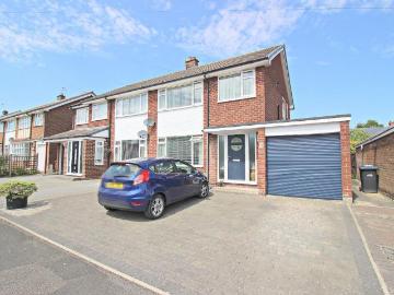 3 bedroom semi detached house for sale