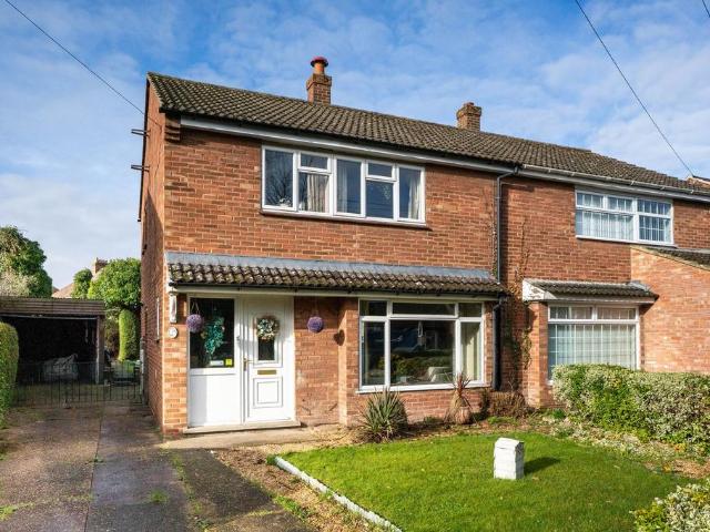 3 bedroom semi detached house for sale