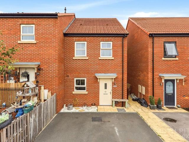 3 bedroom semi detached house for sale
