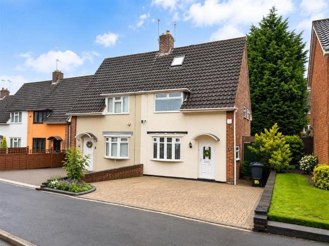 3 bedroom semi detached house for sale