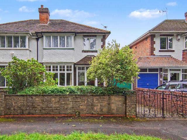 3 bedroom semi detached house for sale