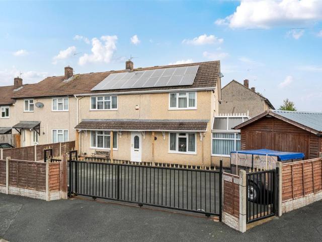3 bedroom semi detached house for sale