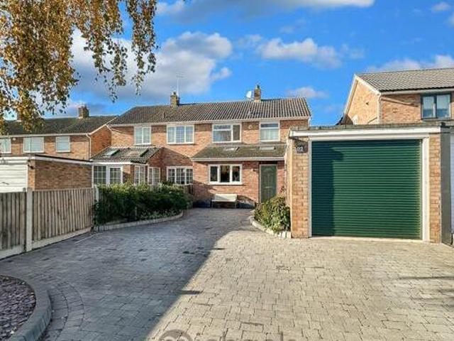 3 Bedroom Semi detached House For Sale In West Bergholt, Colchester