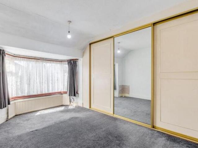 3 bedroom semi detached house for sale in Westbrooke Road, Welling, DA16