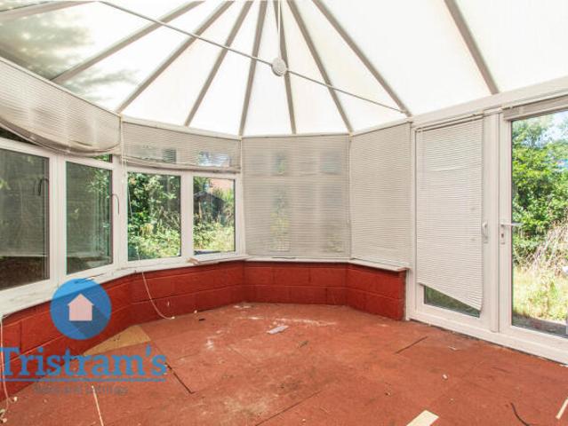 3 bedroom semi detached house for sale in Wigman Road, Bilborough, Nottingham, NG8