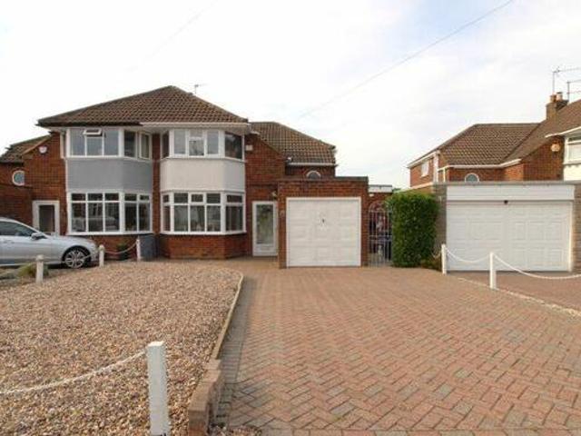3 Bedroom Semi detached House For Sale In Aldridge
