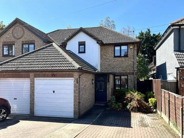 3 Bedroom Semi detached House For Sale In Arlesey