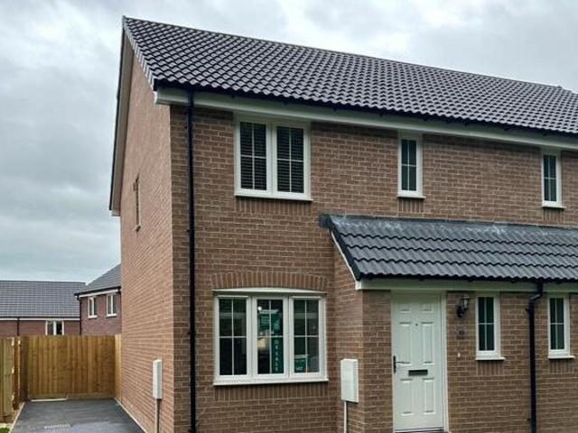 3 Bedroom Semi detached House For Sale In Barnstaple