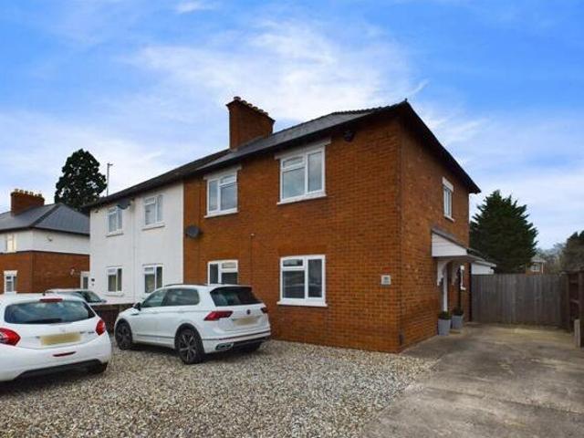 3 Bedroom Semi detached House For Sale In Barnwood
