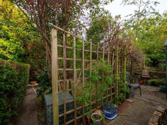 3 bedroom semi detached house for sale in Batworth Drive, Sheffield, S5