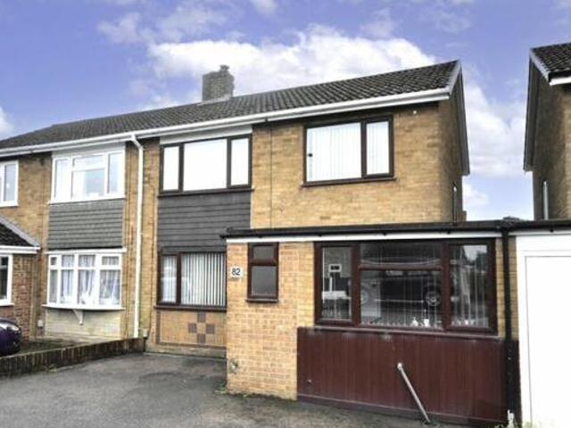 3 Bedroom Semi detached House For Sale In Burntwood